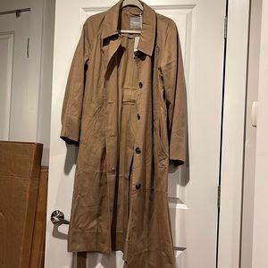 Everlane The Gathered Drape Trench